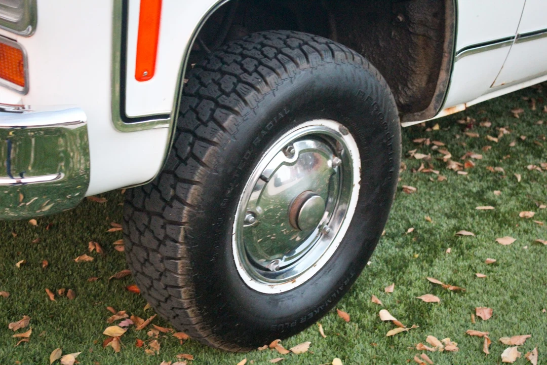 1973 GMC Jimmy 2nd Gen - Image 11 of 31