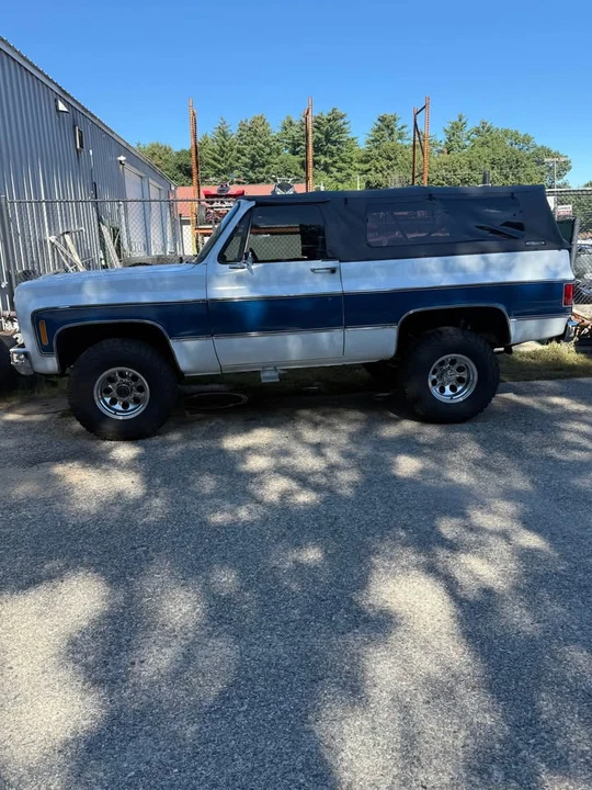 1973 GMC Jimmy 2nd Gen - Image 2 of 12