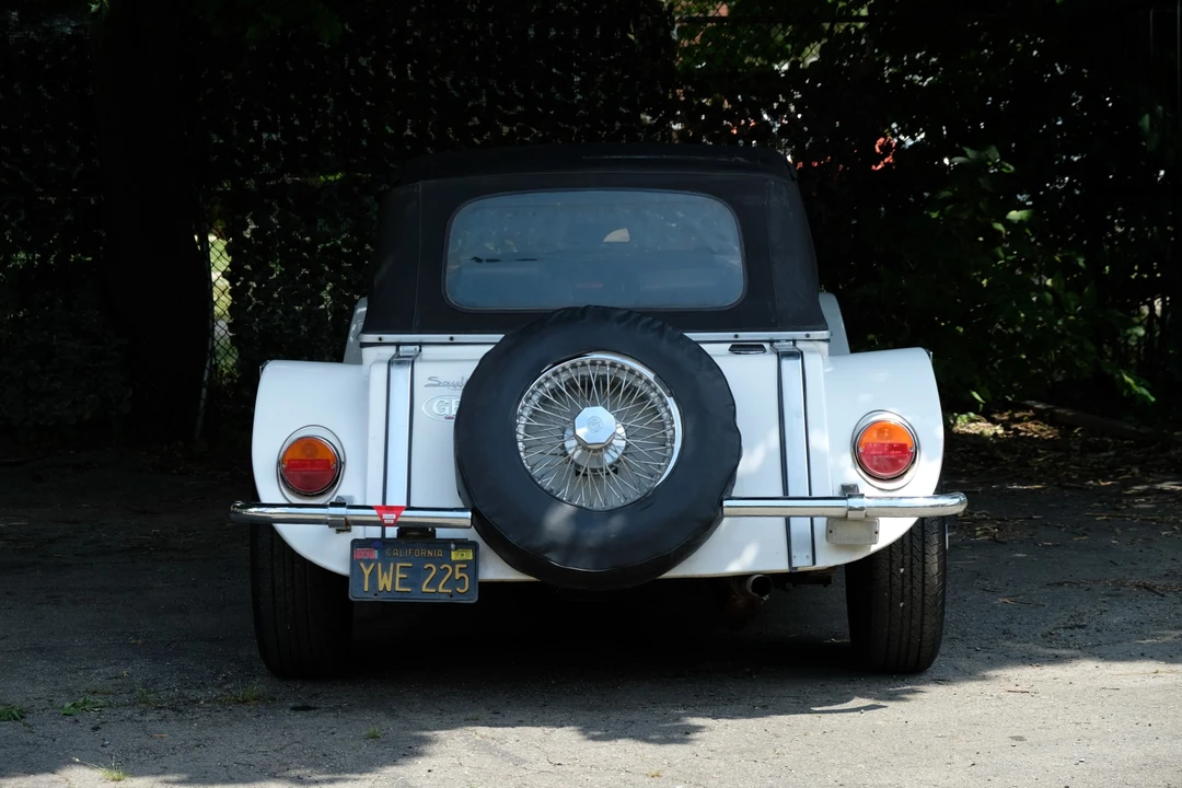 1973 Intermeccanica - Image 7 of 31