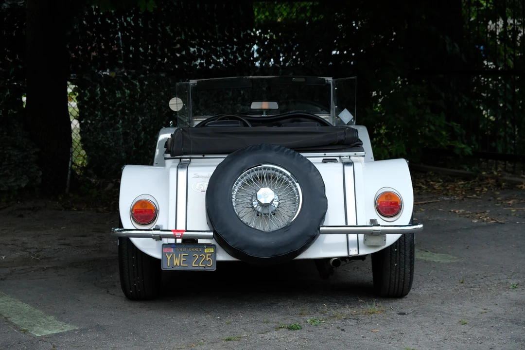 1973 Intermeccanica - Image 8 of 31