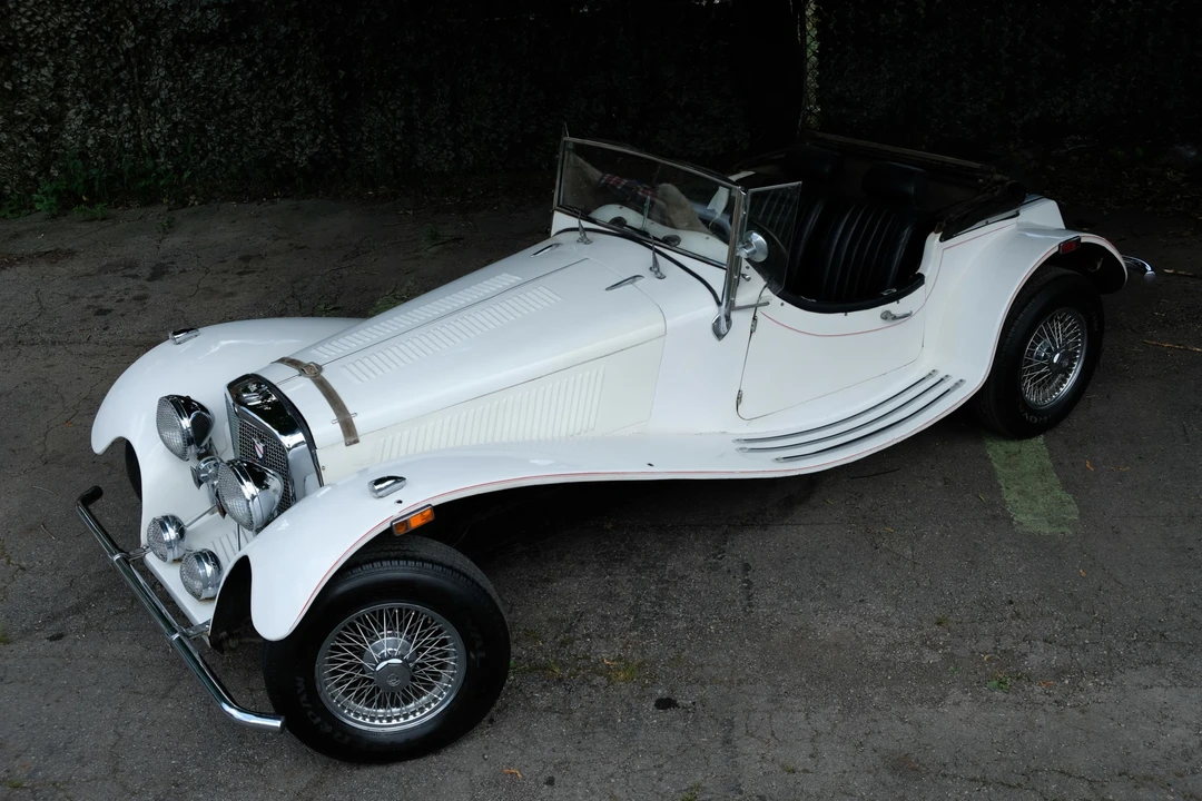 1973 Intermeccanica - Image 4 of 31