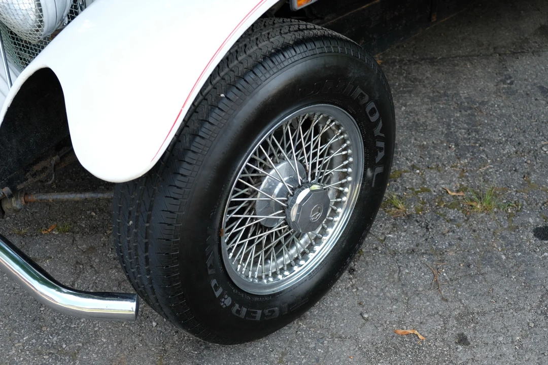 1973 Intermeccanica - Image 17 of 31