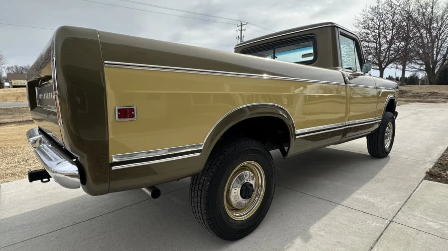 1973 International Harvester Pickup - Image 12 of 31
