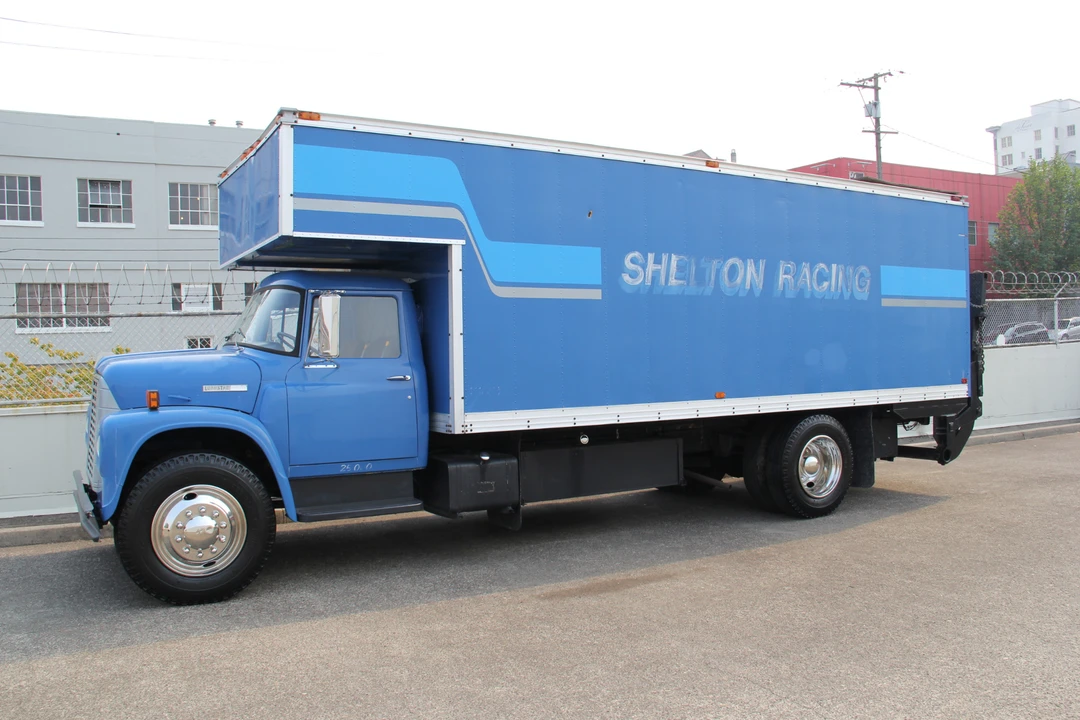 1973 International Harvester Loadstar - Image 5 of 24