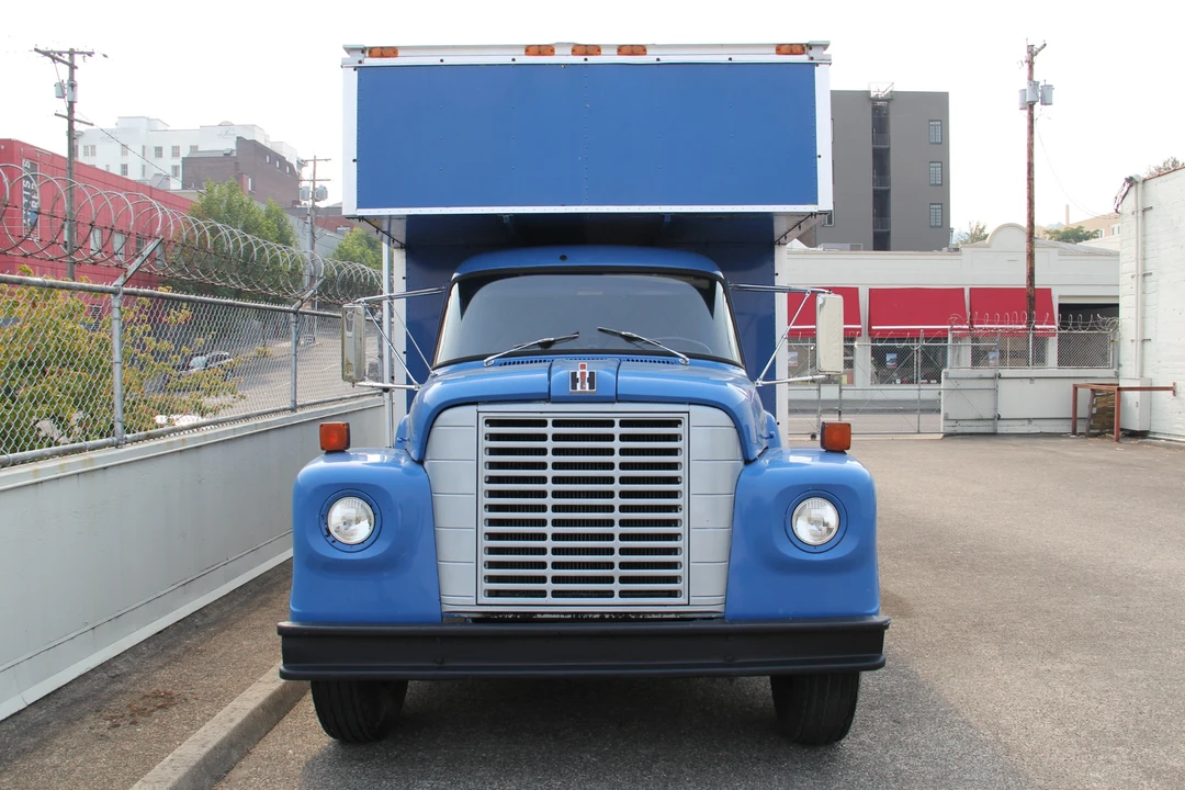 1973 International Harvester Loadstar - Image 4 of 24