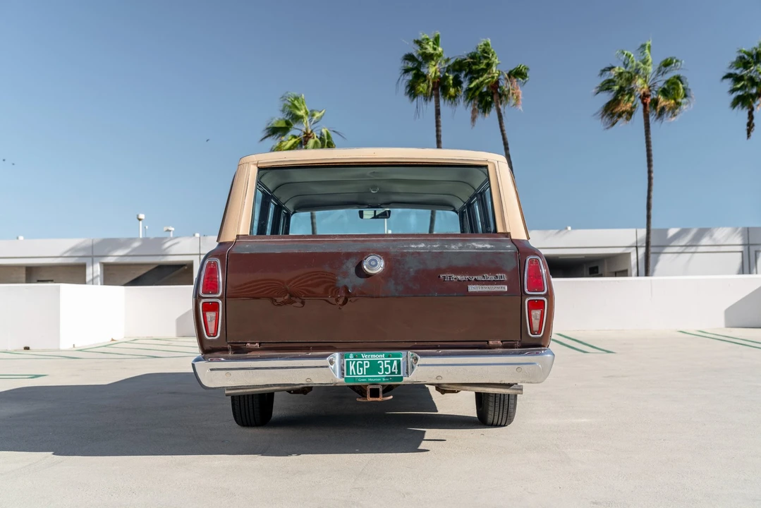 1973 International Harvester Travelall - Image 11 of 31