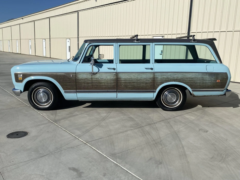 1973 International Harvester Travelall - Image 6 of 31