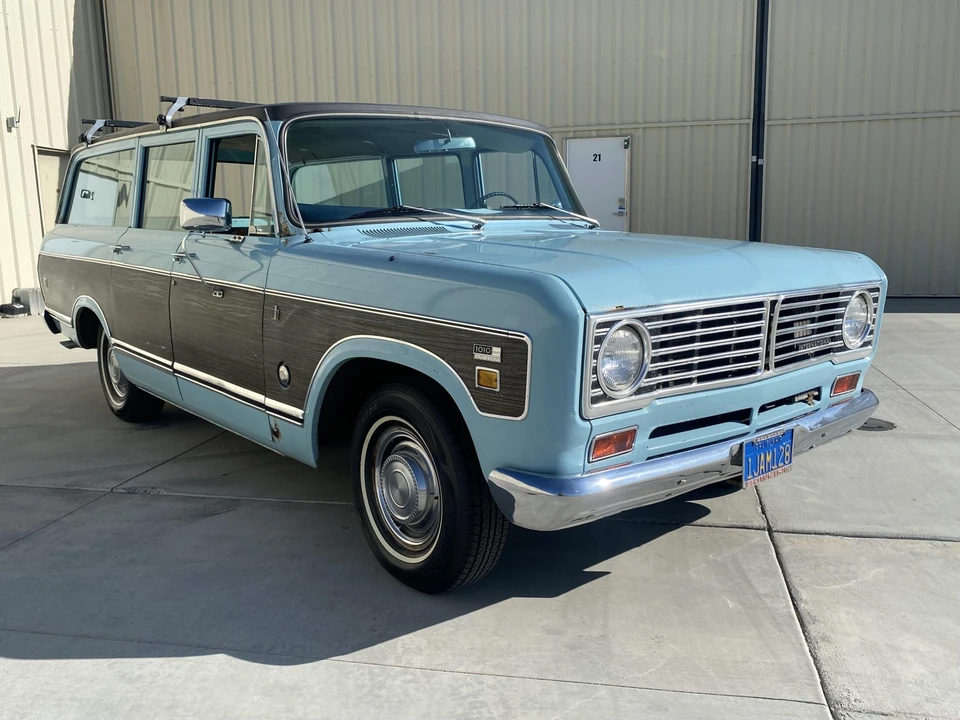 1973 International Harvester Travelall - Image 19 of 31