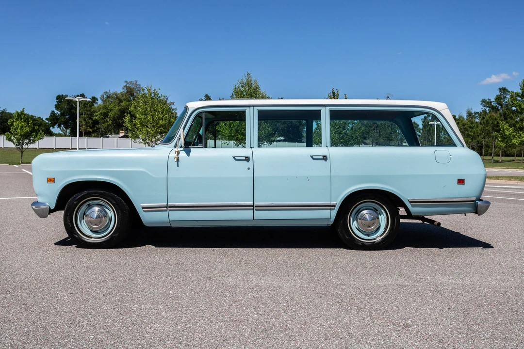1973 International Harvester Travelall - Image 9 of 31