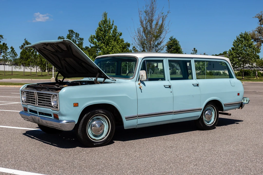 1973 International Harvester Travelall - Image 10 of 31