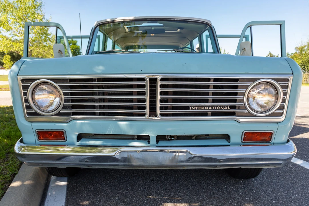 1973 International Harvester Travelall - Image 12 of 31