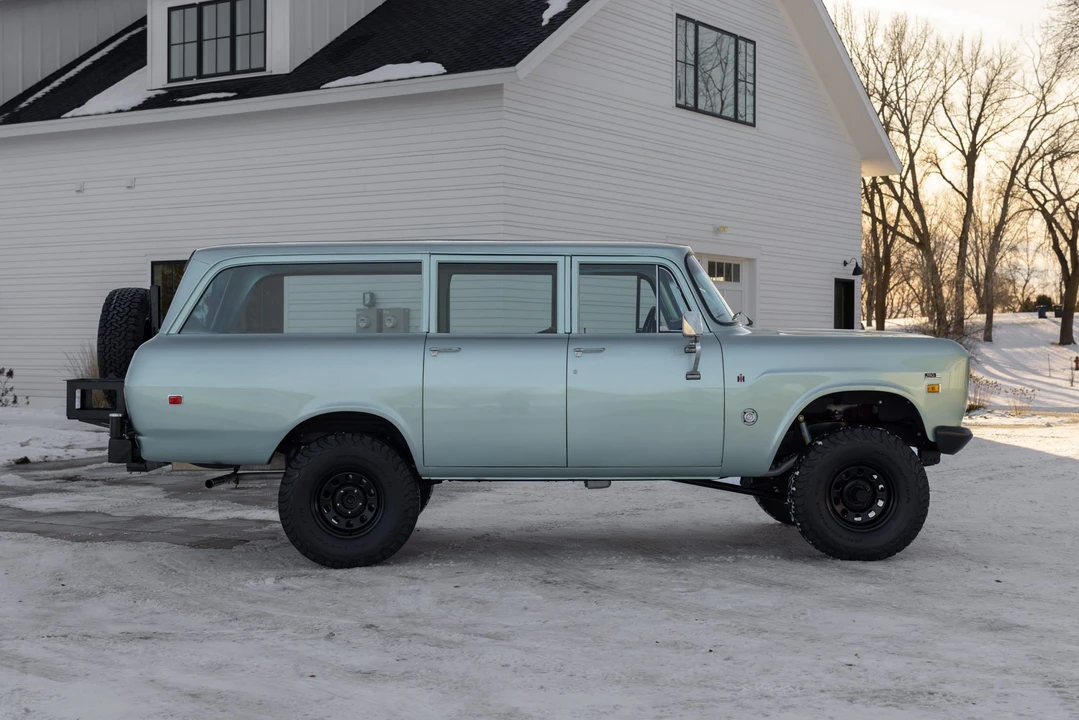 1973 International Harvester Travelall - Image 11 of 31