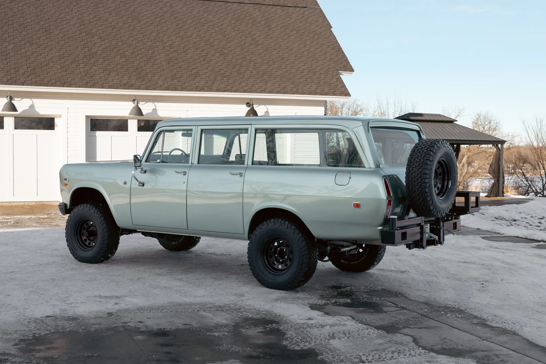 1973 International Harvester Travelall - Image 5 of 31