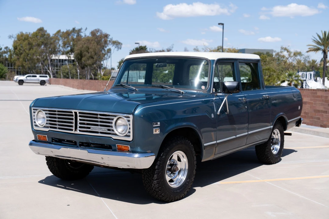 1973 International Harvester Travelall - Image 2 of 31