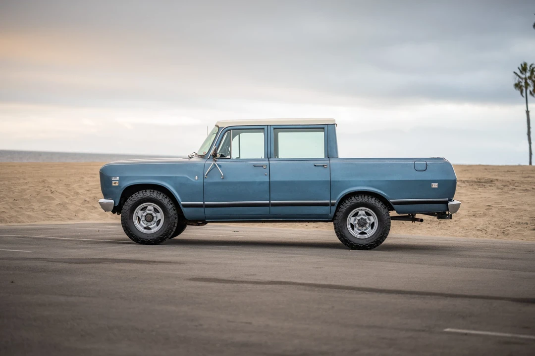 1973 International Harvester Travelall - Image 11 of 31