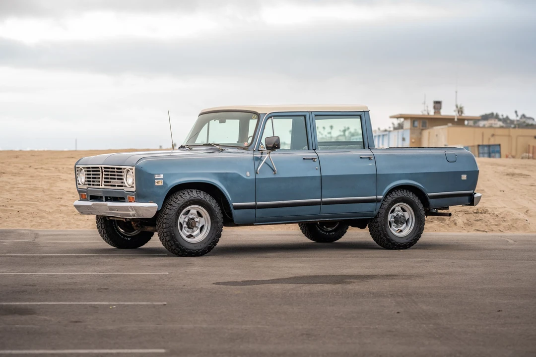 1973 International Harvester Travelall - Image 9 of 31