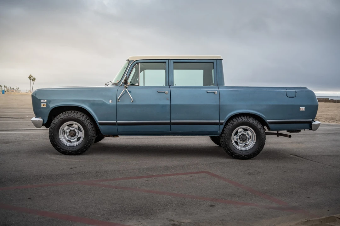 1973 International Harvester Travelall - Image 12 of 31