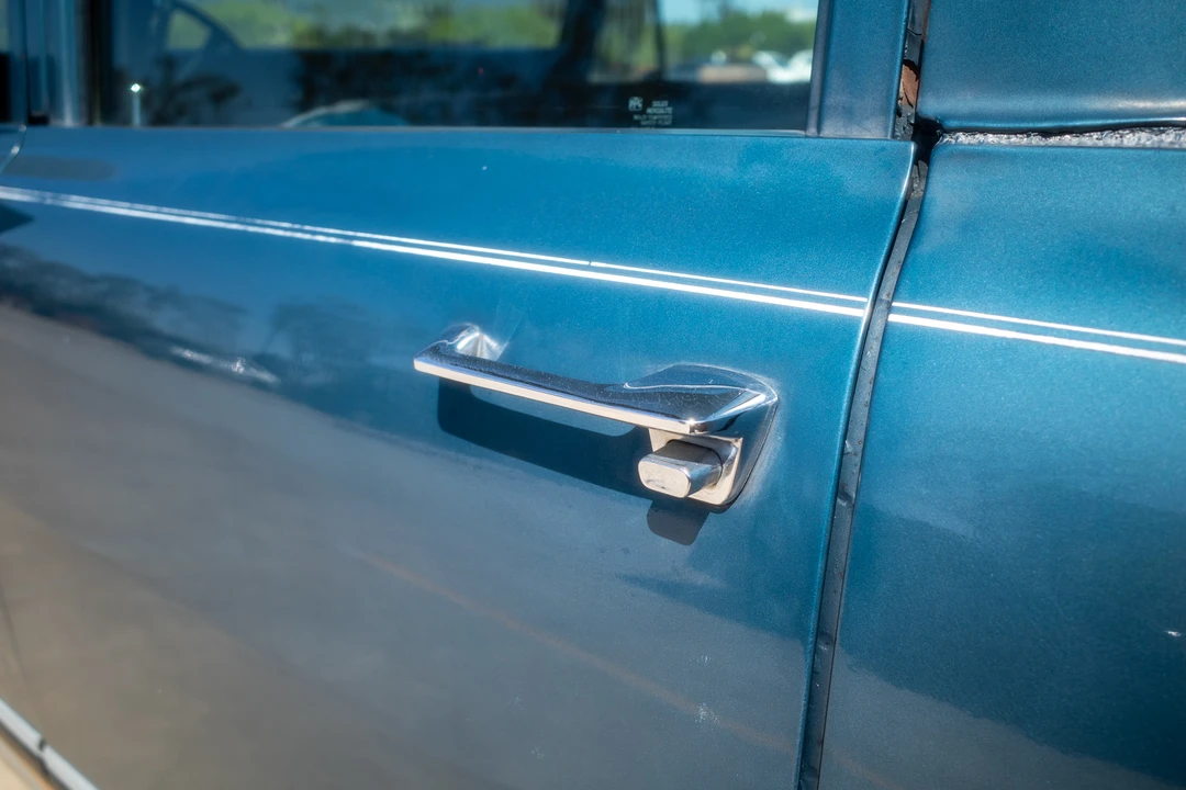 1973 International Harvester Travelall - Image 14 of 31