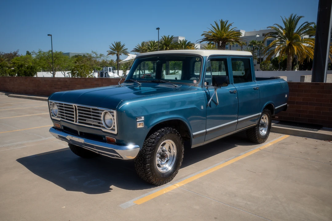 1973 International Harvester Travelall - Image 9 of 31