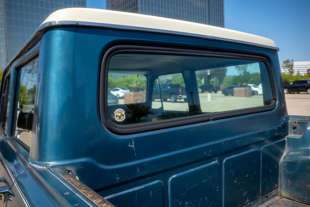1973 International Harvester Travelall - Image 21 of 31