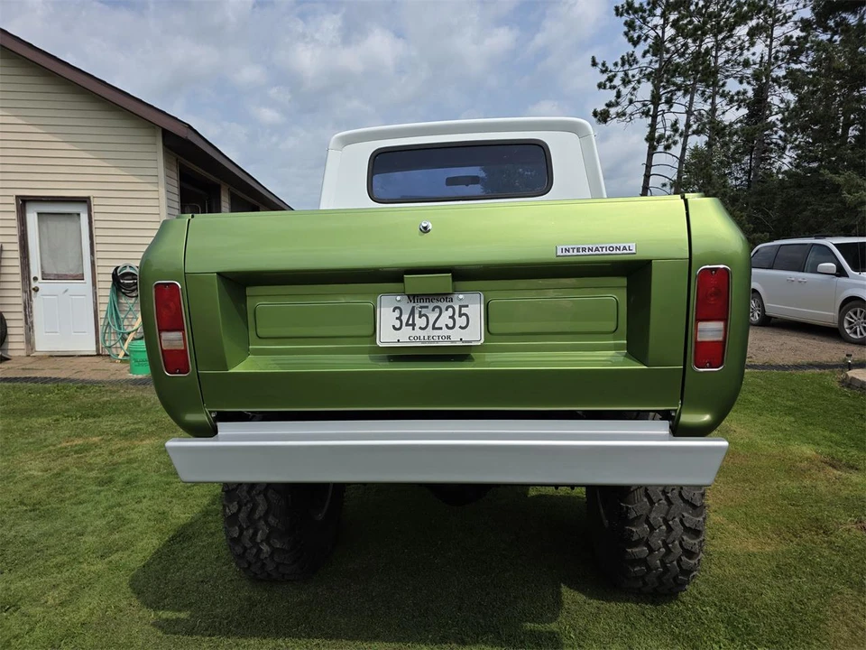 1973 International - Image 4 of 31