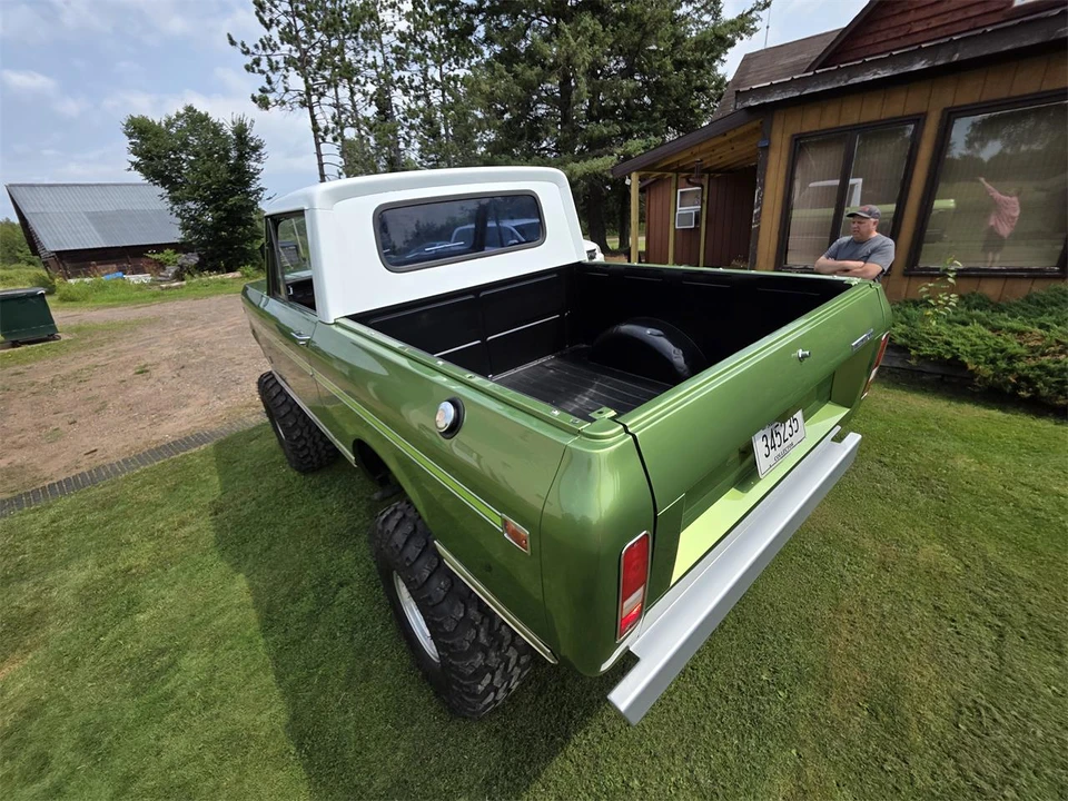 1973 International - Image 15 of 31