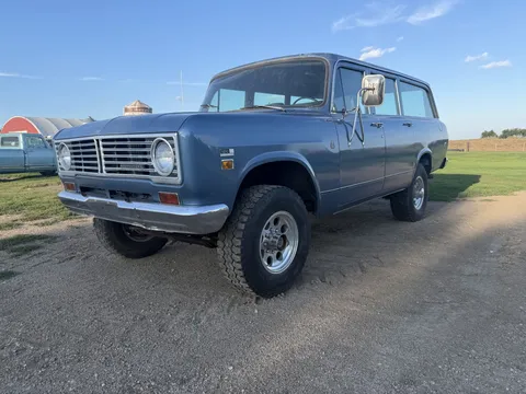 1973 International Travelall 1210 4x4