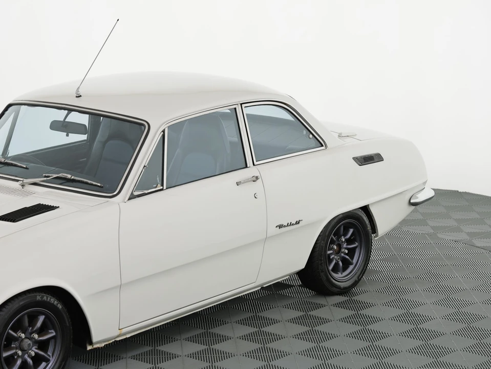 1973 Isuzu - Image 17 of 31