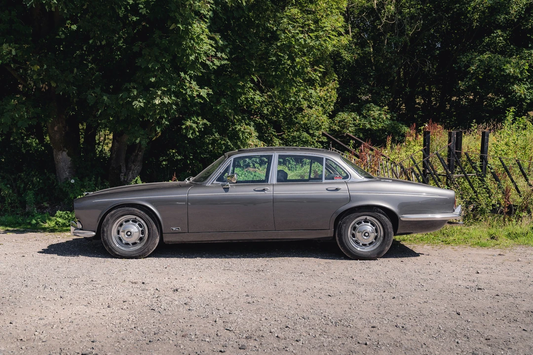 1973 Jaguar XJ Series 1 - Image 9 of 31