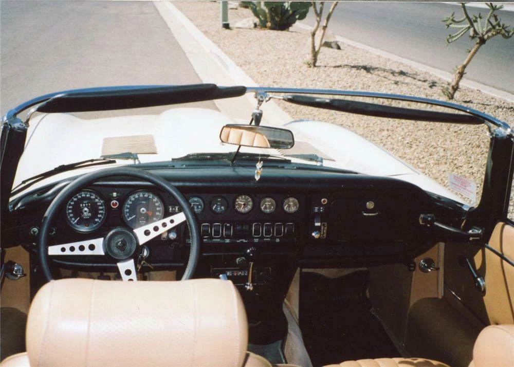 1973 Jaguar E-Type Series 3 V12 - Image 4 of 5