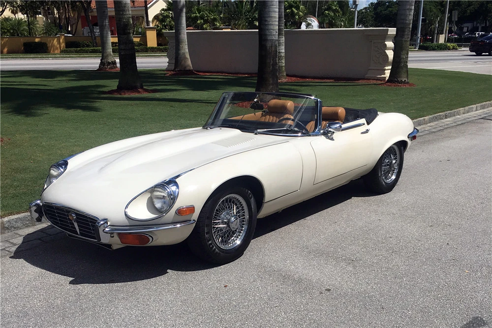 1973 Jaguar E-Type Series 3 V12 - Image 2 of 4