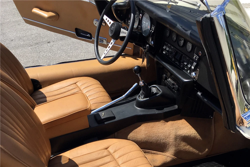 1973 Jaguar E-Type Series 3 V12 - Image 4 of 4