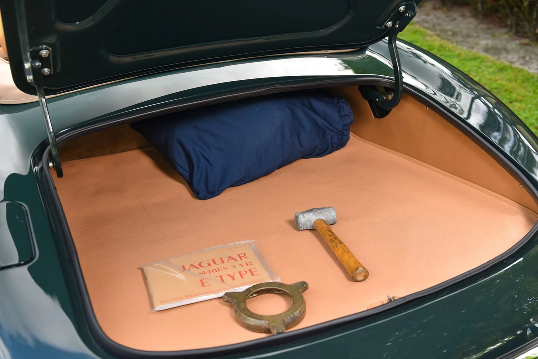 1973 Jaguar E-Type Series 3 V12 - Image 8 of 31