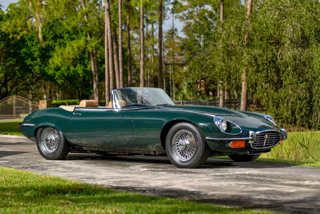 1973 Jaguar E-Type Series 3 V12 - Image 2 of 31