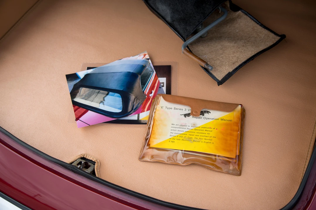 1973 Jaguar E-Type Series 3 V12 - Image 10 of 31