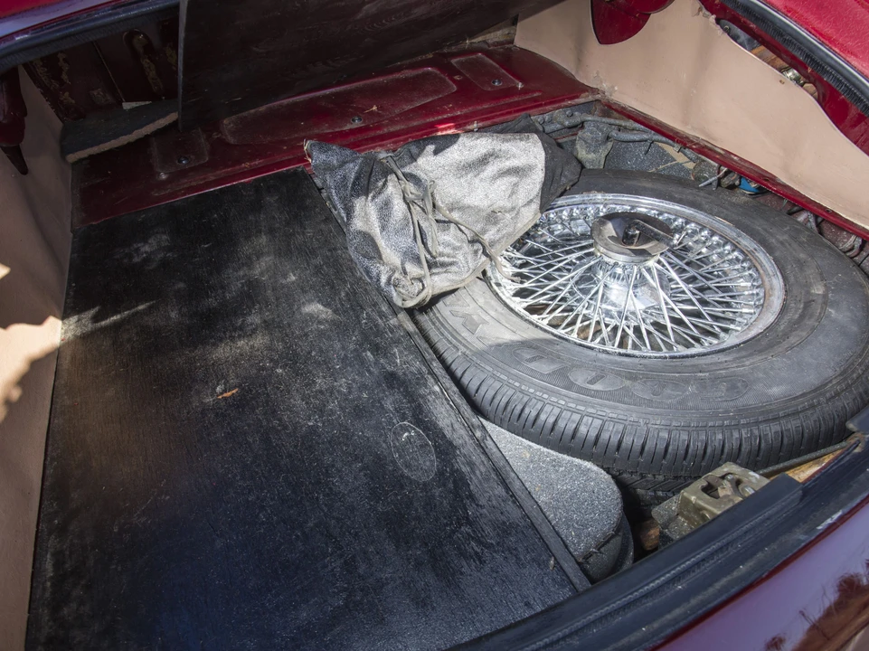 1973 Jaguar E-Type Series 3 V12 - Image 2 of 27