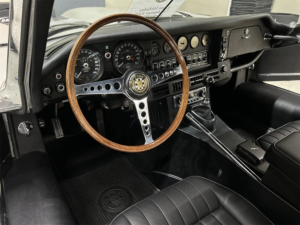 1973 Jaguar E-Type Series 3 V12 - Image 4 of 16