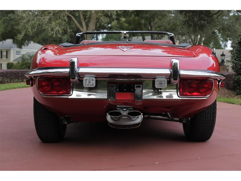 1973 Jaguar E-Type Series 3 V12 - Image 2 of 30