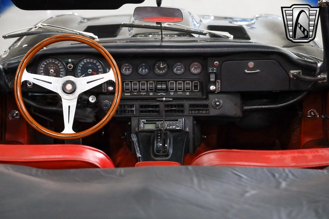 1973 Jaguar E-Type Series 3 V12 - Image 9 of 12