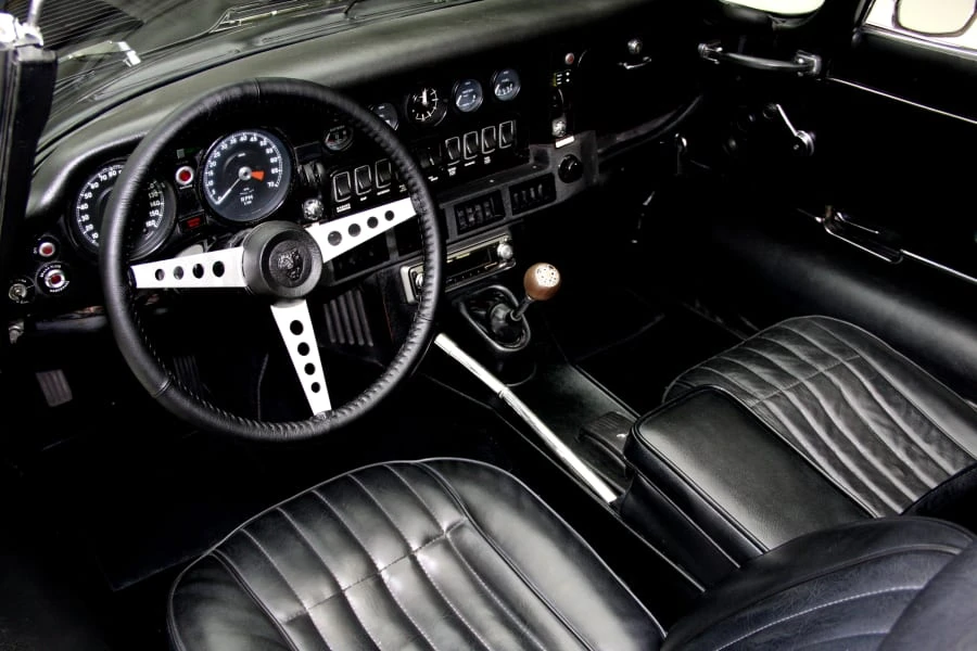 1973 Jaguar E-Type Series 3 V12 - Image 6 of 11