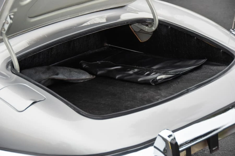 1973 Jaguar E-Type Series 3 V12 - Image 6 of 12