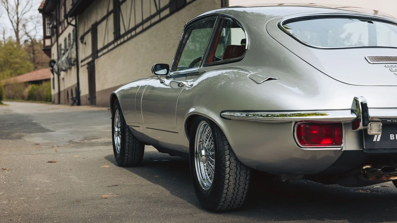 1973 Jaguar E-Type Series 3 V12 2+2 - Image 24 of 31