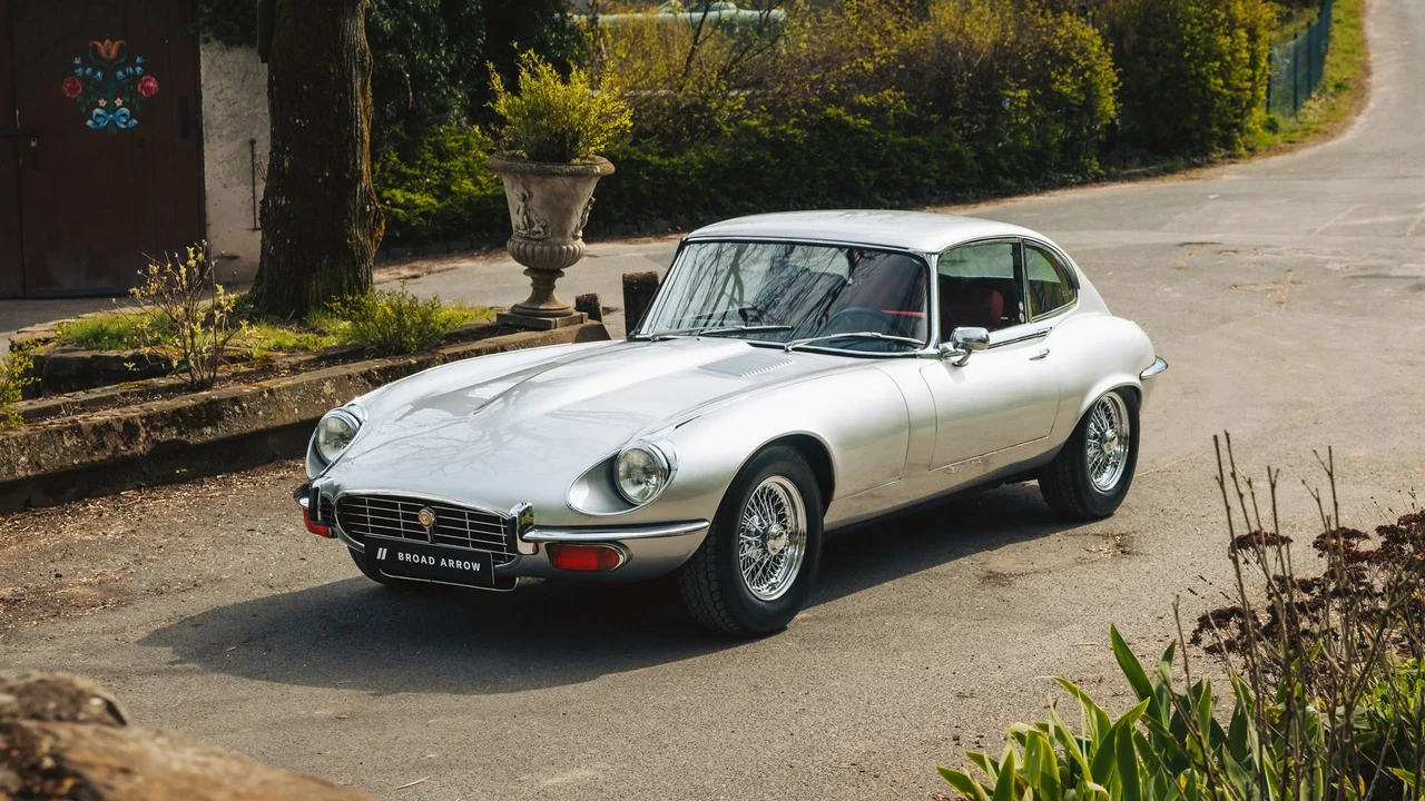 1973 Jaguar E-Type Series 3 V12 2+2 - Image 2 of 31