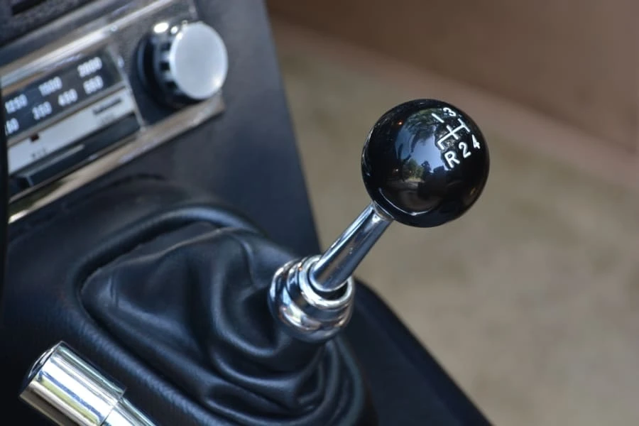 1973 Jaguar E-Type Series 3 V12 - Image 6 of 12