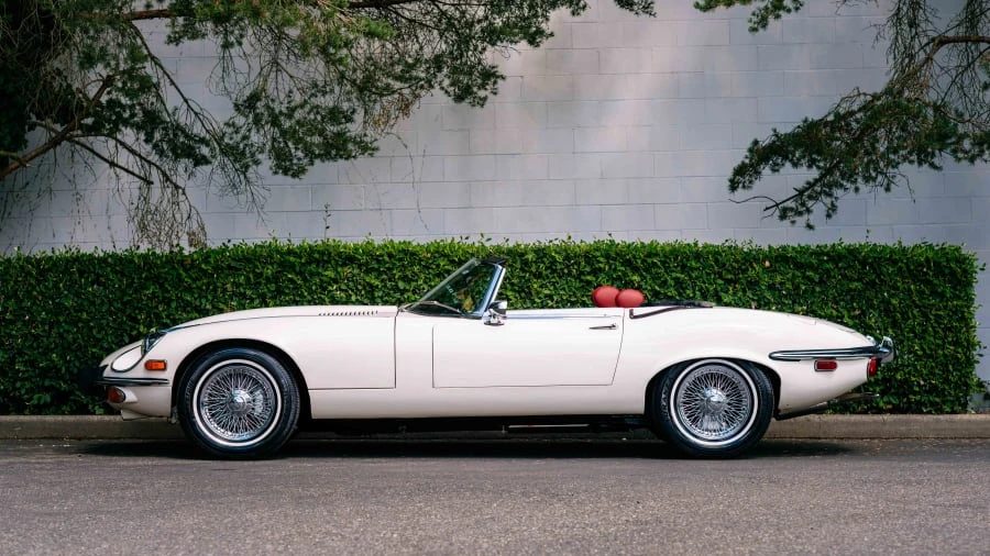 1973 Jaguar E-Type Series 3 V12 - Image 2 of 12