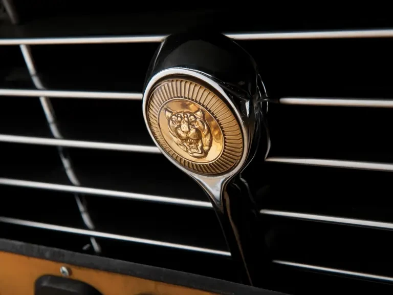 1973 Jaguar E-Type Series 3 V12 - Image 8 of 15