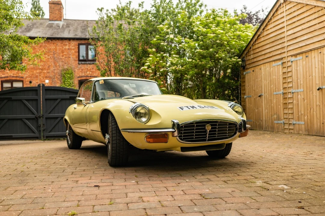 1973 Jaguar E-Type Series 3 V12 2+2 - Image 2 of 30