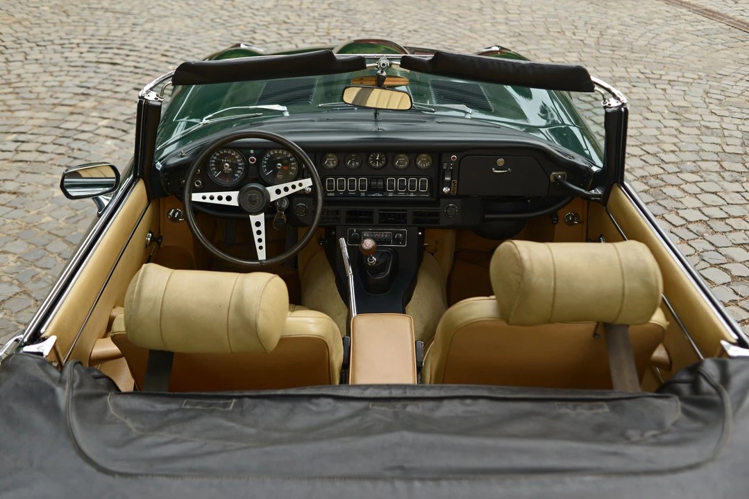 1973 Jaguar E-Type Series 3 V12 - Image 8 of 22