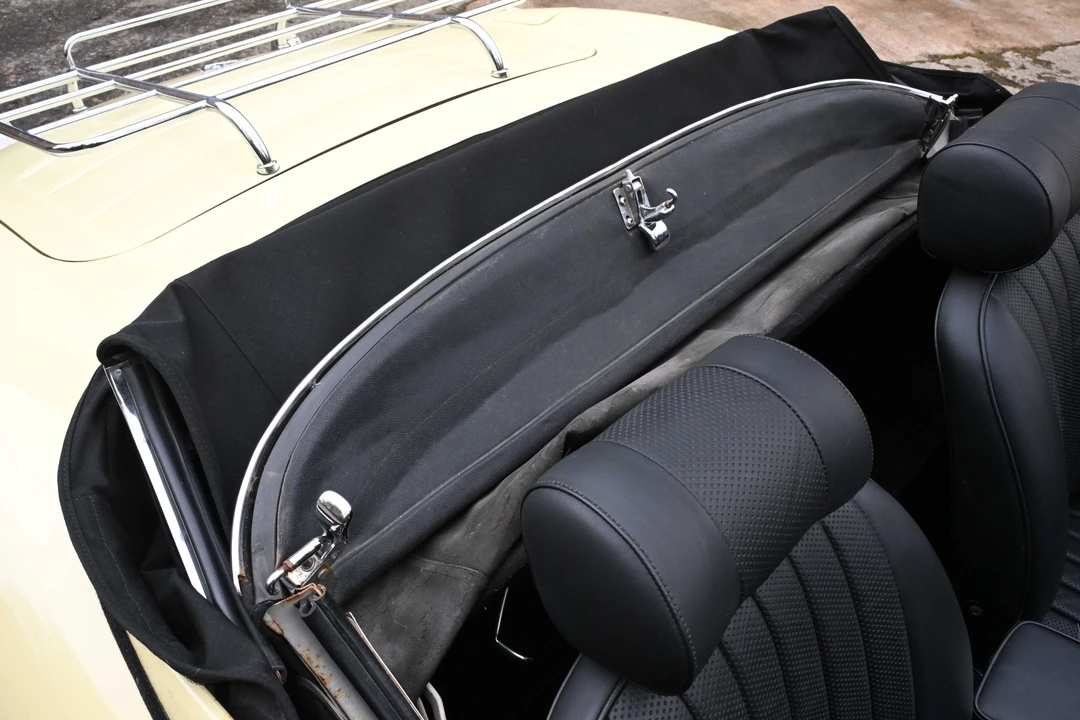 1973 Jaguar E-Type Series 3 V12 - Image 25 of 31
