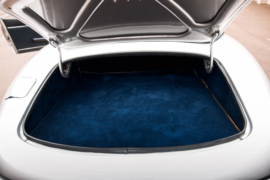 1973 Jaguar E-Type Series 3 V12 - Image 6 of 31